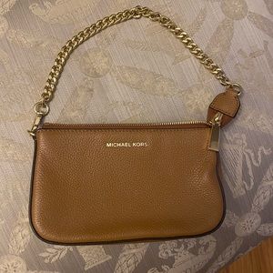 Micheal Kors Clutch